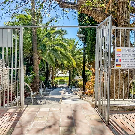 The White Rock Private Access To The Apartment Torremolinos