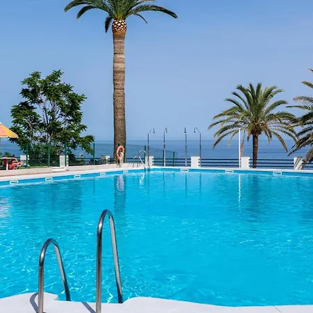 The White Rock Private Access To The *