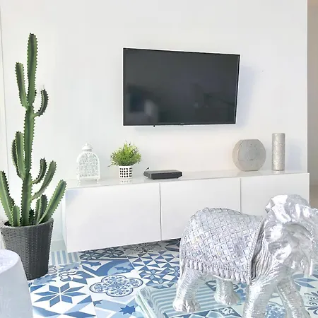 The White Rock Private Access To The * Torremolinos