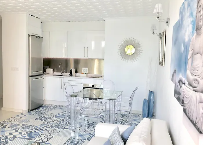 Apartman The White Rock Private Access To The