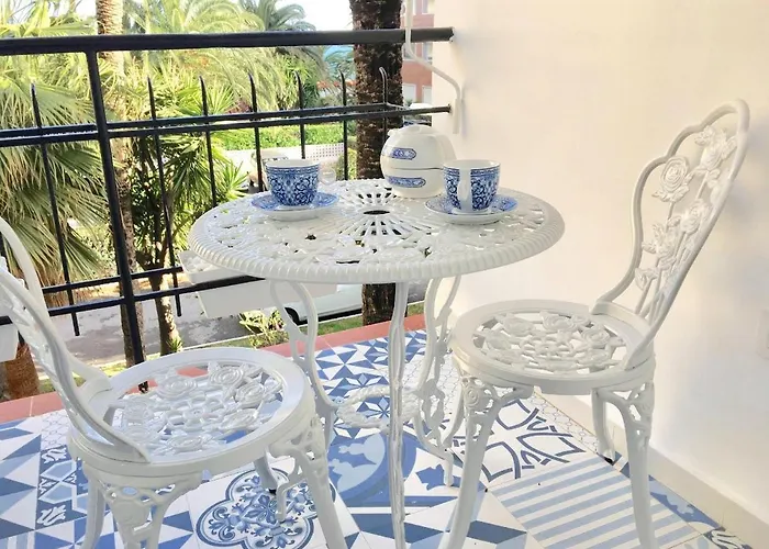 The White Rock Private Access To The Torremolinos