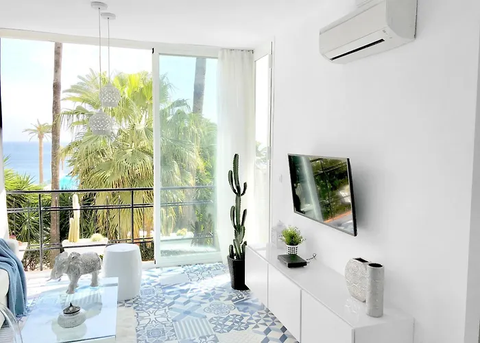 The White Rock Private Access To The Appartement