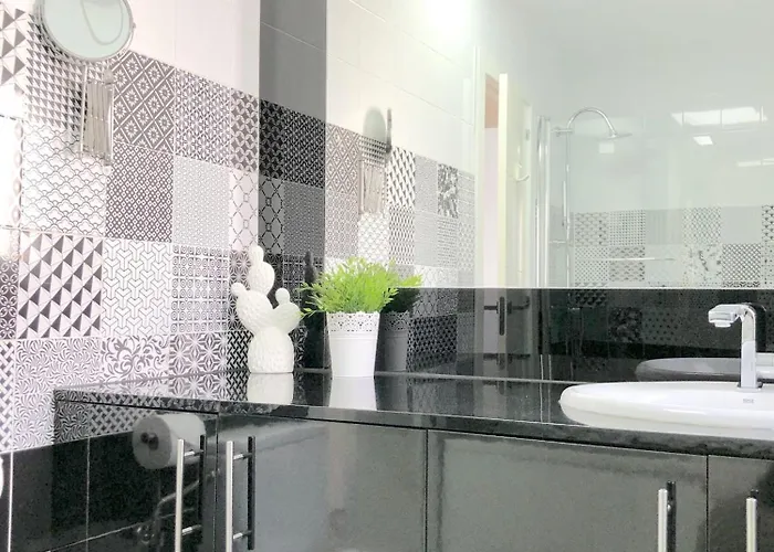 The White Rock Private Access To The Torremolinos